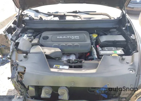 2017 Jeep Cherokee Latitude 4X4 from USA, damaged, VIN 1C4PJMCB9HW543369